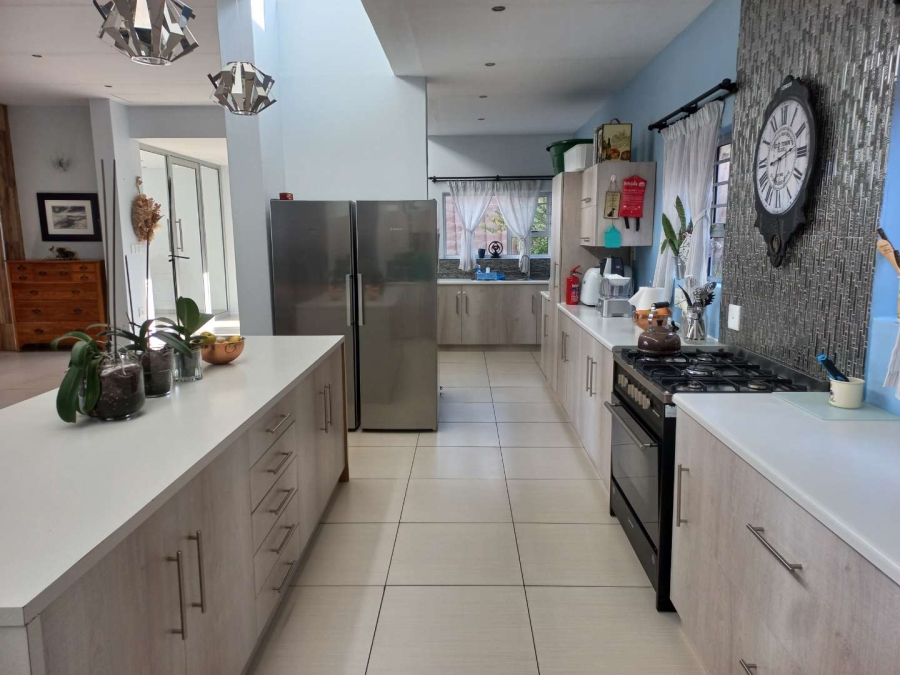 8 Bedroom Property for Sale in Keidebees Northern Cape